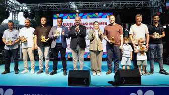 Toprağın dili Menemen'de dünya sanatçılarını birleştirdi: 45 ülkeden dev buluşma