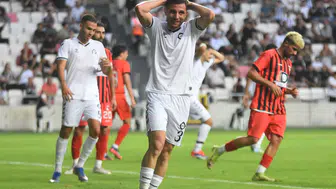 İzmir futbolunda kara tablo: 103 yıllık dev ligden çekildi, Süper Lig temsilcisi dibe vurdu
