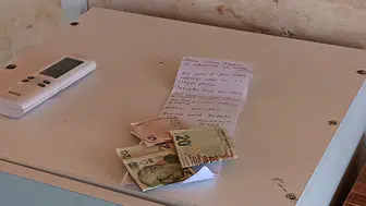 Cami çıkışında şaşırtan nezaket: Şarj ettikleri motosikletin bedelini notla bıraktılar