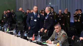 NATO'nun askeri zirvesinde kritik değişim: Alman general zirveye taşındı