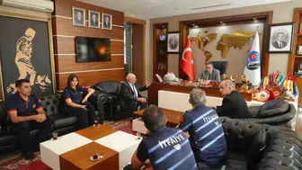 Kars'ta İtfaiye Haftası'na özel buluşma: Başkan Senger'den kahramanlara teşekkür