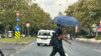 Megakentte mevsim geçişi: İstanbul'da sağanak sürprizi