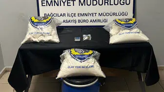 Bağcılar'daki iş yerinde şaşırtan keşif: Tonlarca değil ama etkisi büyük ham madde yakalandı