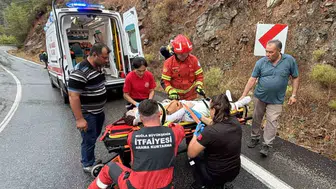 Göcek Tünel Üstü'nde korku dolu anlar: Hurdaya dönen araçtan sağ çıktı