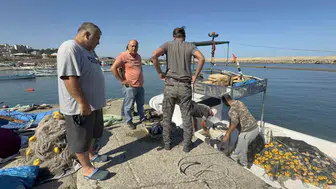 Karadeniz'de bereketli başlangıç: Yerel balıkçılar 50 ton palamutla döndü