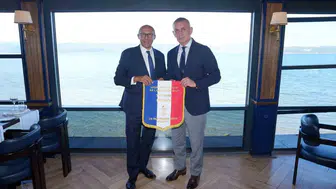 Kritik Fransa Randevusu Öncesi Sapanca'da Diplomatik Futbol Zirvesi
