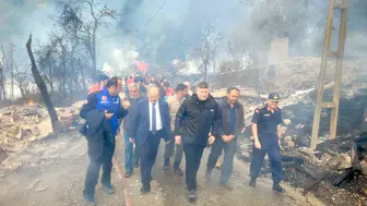 Kastamonu'da kabus dolu sabah: 90 kilometrelik rüzgar 11 evi küle çevirdi