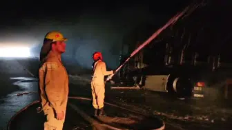 Gülek Tüneli'nde korku dolu anlar: Seyir halindeki tır bir anda alev topuna döndü