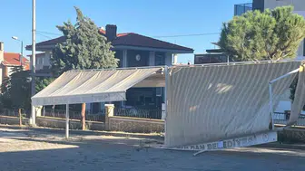 Kitap kafede tehlike saçan görüntü: Veliler isyan bayrağını açtı
