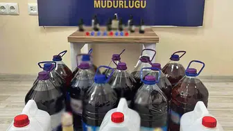 Sandıklı'da sahte içki tezgahı polis baskınıyla dağıtıldı