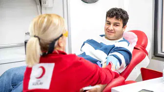 Kan bağışında gençlik rüzgarı: 20 yaşındakiler zirveyi kimseye bırakmadı