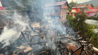 Kastamonu'da korku dolu anlar: Ahşap ev küle döndü, hayvanlar telef oldu