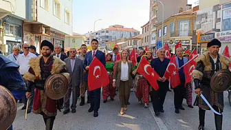 Bilecik'te 104 yıllık gurur: Pazaryeri kurtuluş coşkusunu sokaklara taşıdı