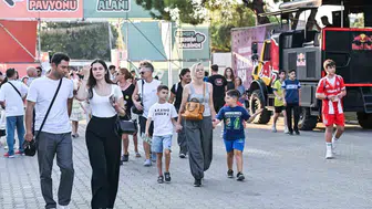 Kültürpark'ta 95 yıllık gelenek: İzmir'in kalbi bu kez bambaşka bir coşkuyla atıyor