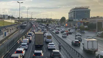 İstanbul trafiğinde okul mesaisi: İkinci gün rakamları şaşırttı