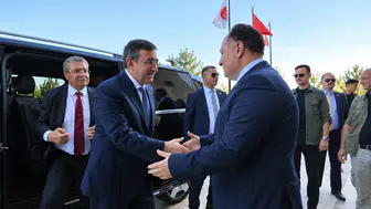 Ankara ve Lefkoşa Arasında Kritik Diplomasi Trafiği: Yılmaz'dan Meclis'e Ziyaret