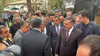 Turgutlu'da okul yolunda dehşet: Bakanlar kriz masasında toplandı
