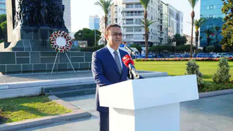 İzmir'de 850 bin öğrenci için ilk ders zili çaldı: Yeni dönemde büyük hedef