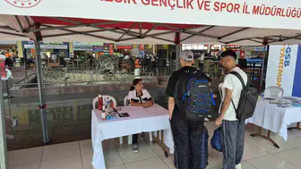 Balıkesir'e adım atan öğrencilere sıcak karşılama: İlk günden yalnız bırakılmadılar