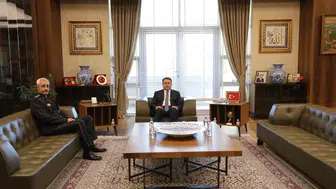 Kütahya Emniyeti'nde Yeni Dönem: Arif Hakan Tandoğan Mesaisine Başladı