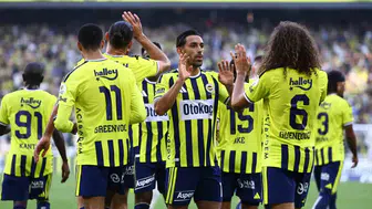 Kadıköy'de tarihi gece: Fenerbahçe'den Eyüpspor'a gol yağmuru