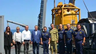 Girne açıklarında zamana karşı yarış: Batan gemi için seferberlik sürüyor