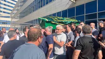 Bir annenin son fedakarlığı: Can yeleğini kızına verip dalgalara teslim oldu