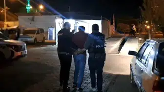Tatvan'da narkotik operasyonu: Aracın metal aksamına gizlenmiş uyuşturucu bulundu