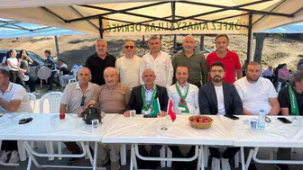 Körfez'de piknik sofrasında kardeşlik rüzgarı esti