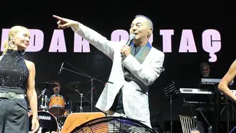 Serdar Ortaç'tan radikal karar: Sahneye yeni bir sayfa açarak çıktı