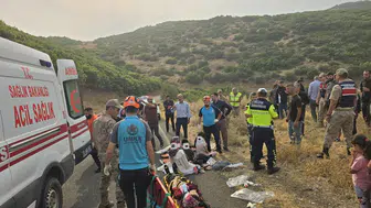 Adaklı yolunda korku dolu anlar: Minibüs kazasında 10 kişi yaralandı