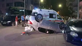 Mesai dönüşü korkunç kaza: Polis memuru hastanelik oldu