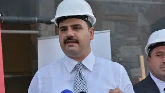 Eyyüp Kadir İnan'dan Özgür Özel'e Tarihi Un Fabrikası Çağrısı: Gelin ve Özür Dileyin