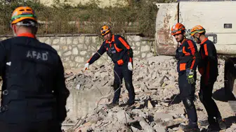 Kastamonu'da gece yarısı sürpriz alarm: Ekipler enkaz altında zamana karşı yarıştı