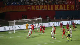 Mardin 21 Kasım Stadyumu'nda hüzünlü gece: Kayserispor tek golle güldü
