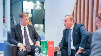 İzmir’in doğal taş vizyonu İtalya’da: Başkan Tugay’dan Verona’da stratejik hamle