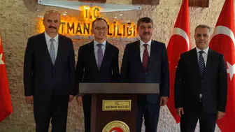 Batman'da Diplomatik Temas: Çin Büyükelçisi'ne Petrolün Simgesi Hediye Edildi