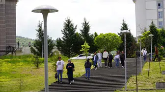 Bartın Üniversitesi gençleri bağımlılık kıskacından kurtarmak için kampüs sınırlarını yeniden çiziyor