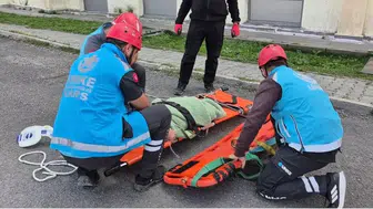 Kars'ta nefes kesen deprem provası: 6.5'lik senaryo gerçeği aratmadı