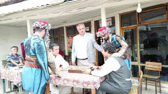 Belediye Başkanı kamera karşısında: Beyağaç'ın tanıtımı için oyunculuk yeteneğini konuşturdu