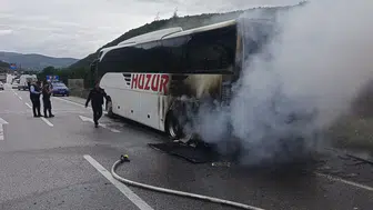 Şanlıurfa-Samsun yolunda korku dolu anlar: Otobüs alevlere teslim oldu