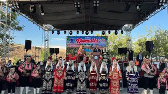 Başkentte hasat coşkusu: Ayaş domatesi binleri bir araya getirdi