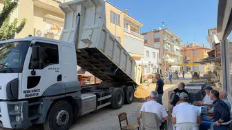 Yenipazar'da asfaltın ötesinde bir yönetim anlayışı: Başkan Ercan sahada vatandaşla buluştu