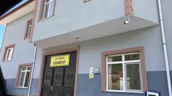 Çubuk'ta otomobildeki esrarengiz ölüm: İki arkadaş son yolculuklarına uğurlandı