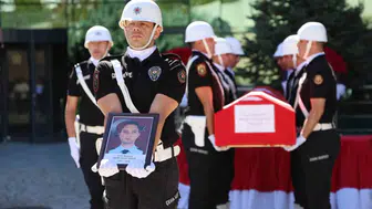 Palu'da görev başındaki acı veda: Polis memuru Mert Ozan Şindi son yolculuğuna uğurlandı