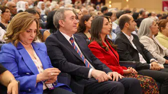 DEM Parti'de güven tazeleme dönemi: Hatimoğulları ve Bakırhan ile yola devam kararı