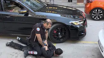 Gazi Caddesi'nde nefes kesen kovalamaca: Havalı tabancayla yakalandı, kaçarken sonu hüsran oldu