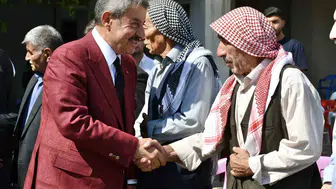 Silopi'nin köylerinde huzur turu: Arslan Tatar vatandaşın kapısını çaldı