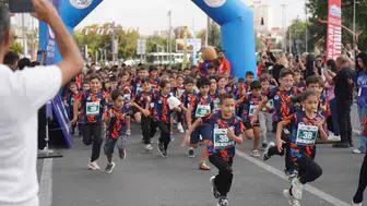 Kayseri'de dev maraton heyecanı: 22 ülkeden binlerce sporcu aynı parkurda buluşuyor