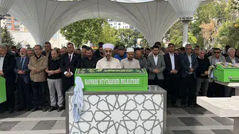 Kayseri'de yürek yakan veda: Babasının kucağında hayata veda etti
